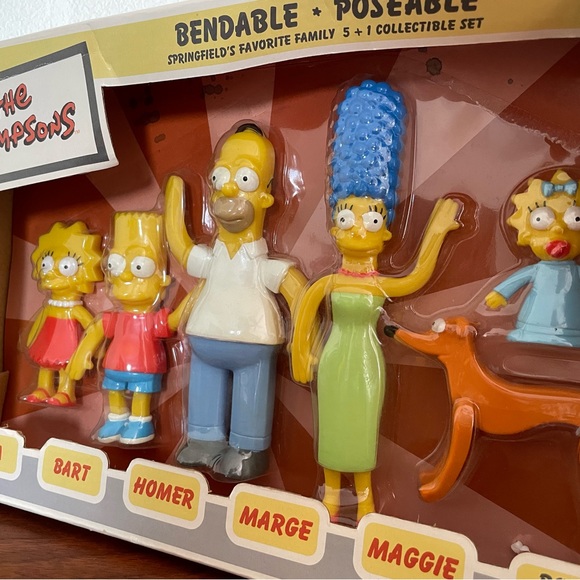 The Simpsons Limited Edition Series 1 Bendable Figures - Picture 2 of 5